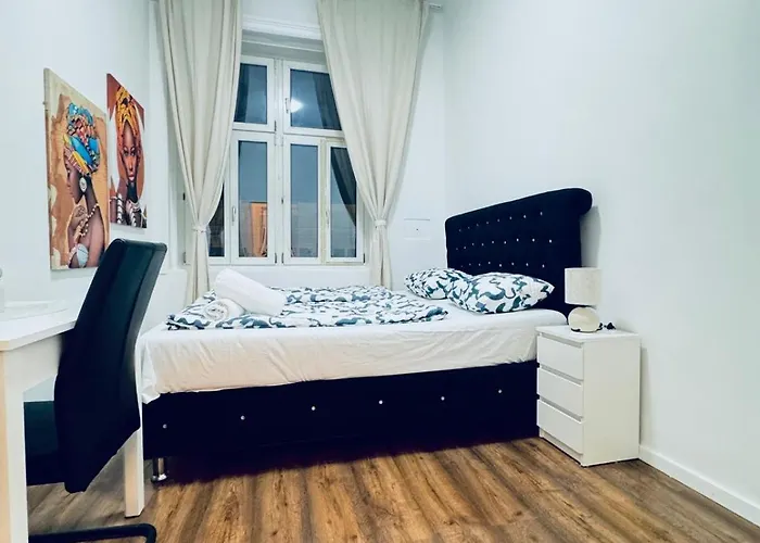דירה Spacious Private In 5br Near Atzgersdorf Station *