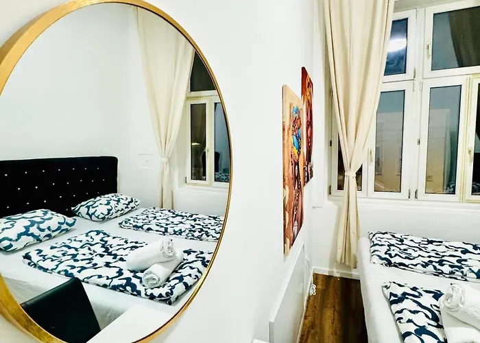 Spacious Private In 5br Near Atzgersdorf Station *