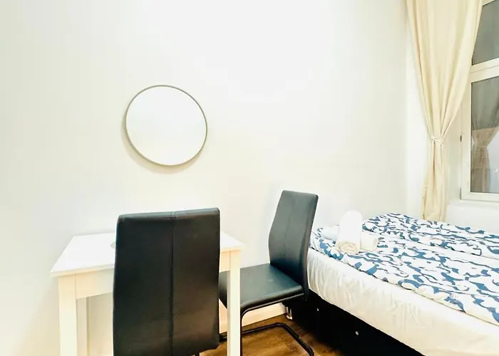 Spacious Private In 5br Near Atzgersdorf Station