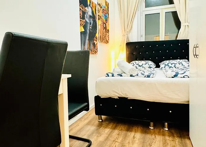 Spacious Private In 5br Near Atzgersdorf Station דירה וינה