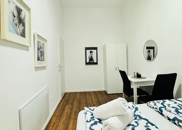 Spacious Private In 5br Near Atzgersdorf Station