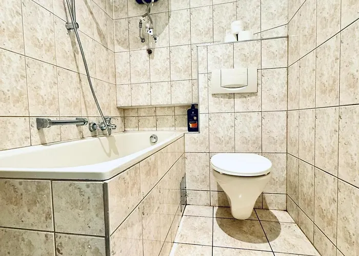 Spacious Private In 5br Near Atzgersdorf Station * וינה
